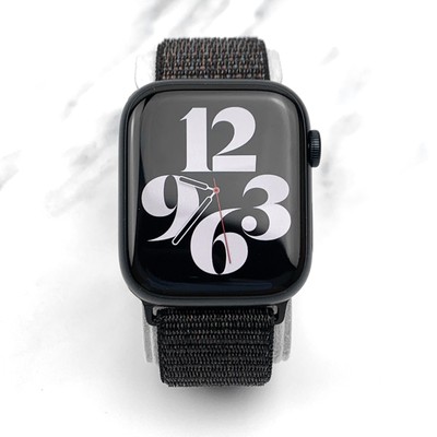 Apple Watch Series 8 45mm Midnight Aluminum with Black Nylon Loop 
