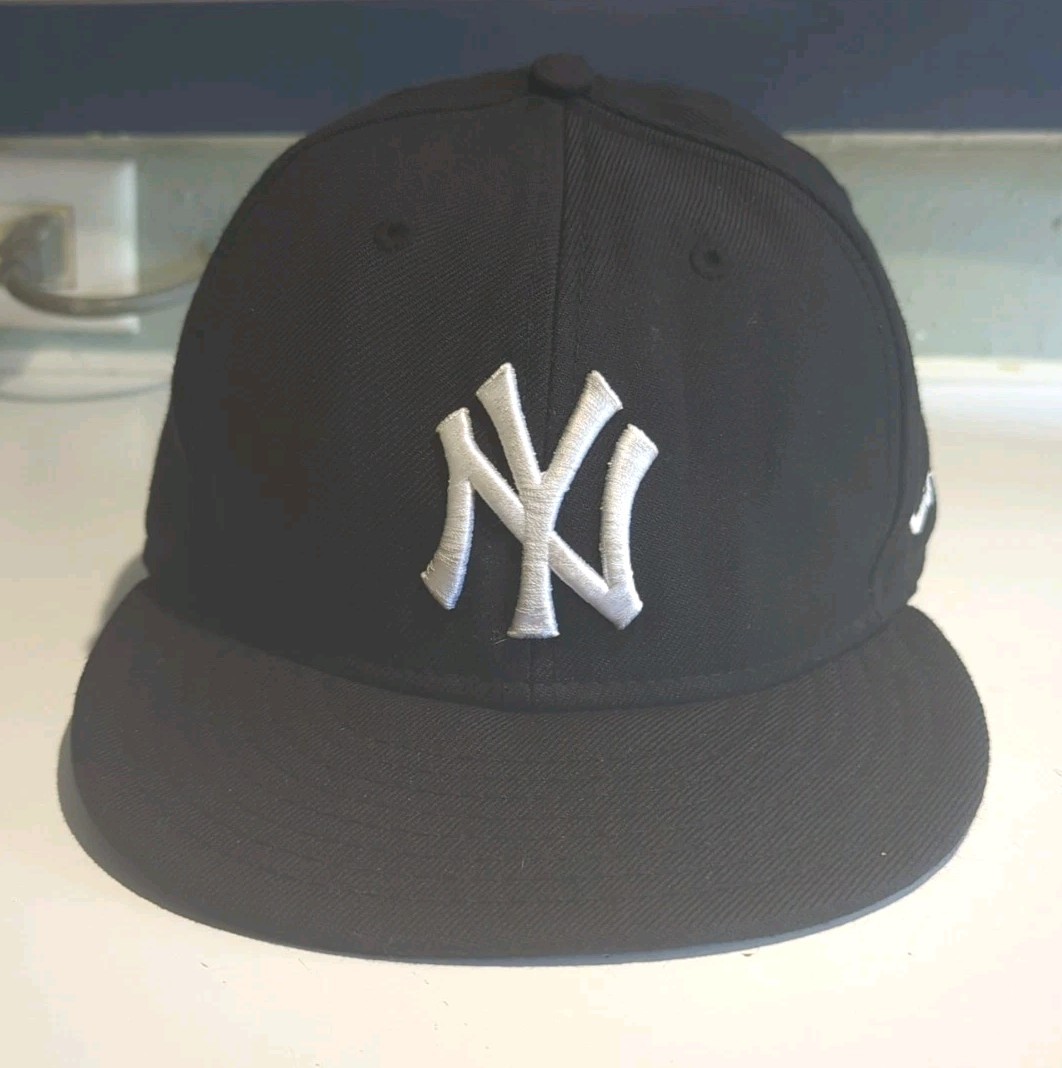New ERA-RN#11493 New York Yankees Fited 7.5 Genuine Merchandise