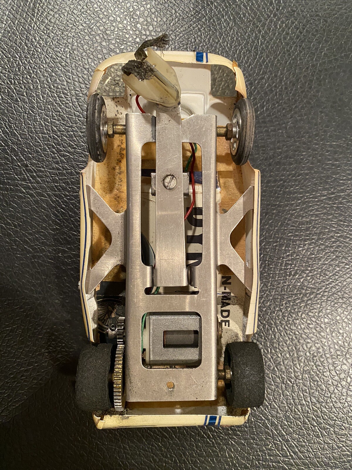 Picture 11 of 12