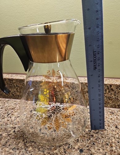 PYREX Golden Poinsettia Coffee Pot Carafe 10 Cup Mid Century Modern Vintage - Picture 2 of 10