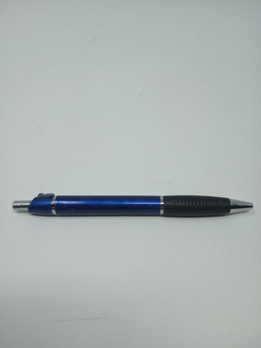 Vintage Hotel Schloss Durnstein Germany Writing Pen BROKEN CLIP Writes - Picture 4 of 6
