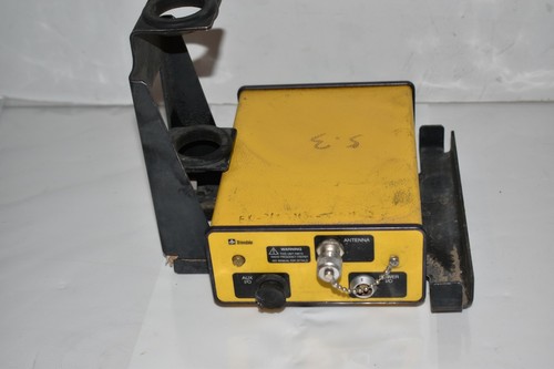 ^^ TRIMBLE TRIMTALK P/N 19605-01 REFERENCE ROVER REPEATER (MU45) - Picture 3 of 4
