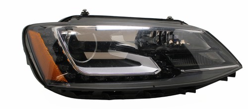 Used Right Headlight Assembly fits: 2013 Volkswagen Jetta gli xenon HID Right Gr