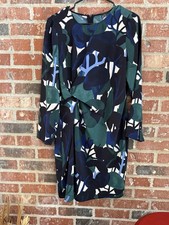 Ann Taylor Women's dress size 8 (waist gether)