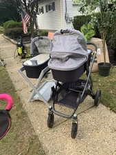 Uppababy Vista Double Stroller 2 Bassinets And Portable Bassinet Holder