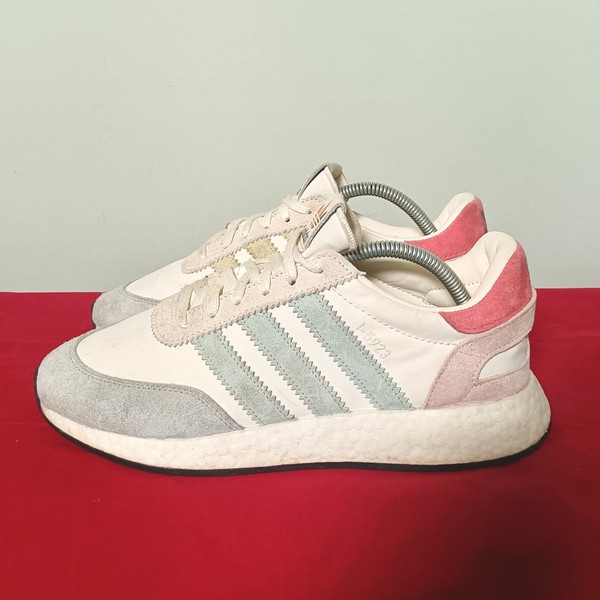 Adidas Originals 2018 I-5923 RUNNER PRIDE Limited Ed Sneakers Size US 9.5 UK 9