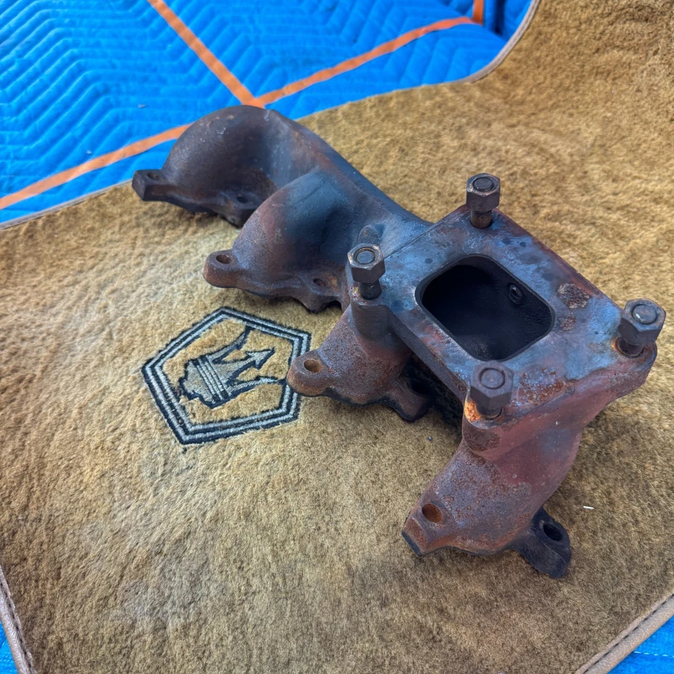 Coletor de escape 1989–1991 CHRYSLER MASERATI TC 4343482 2.2L turbo fabricante de equipamento original - Imagem 2 de 4