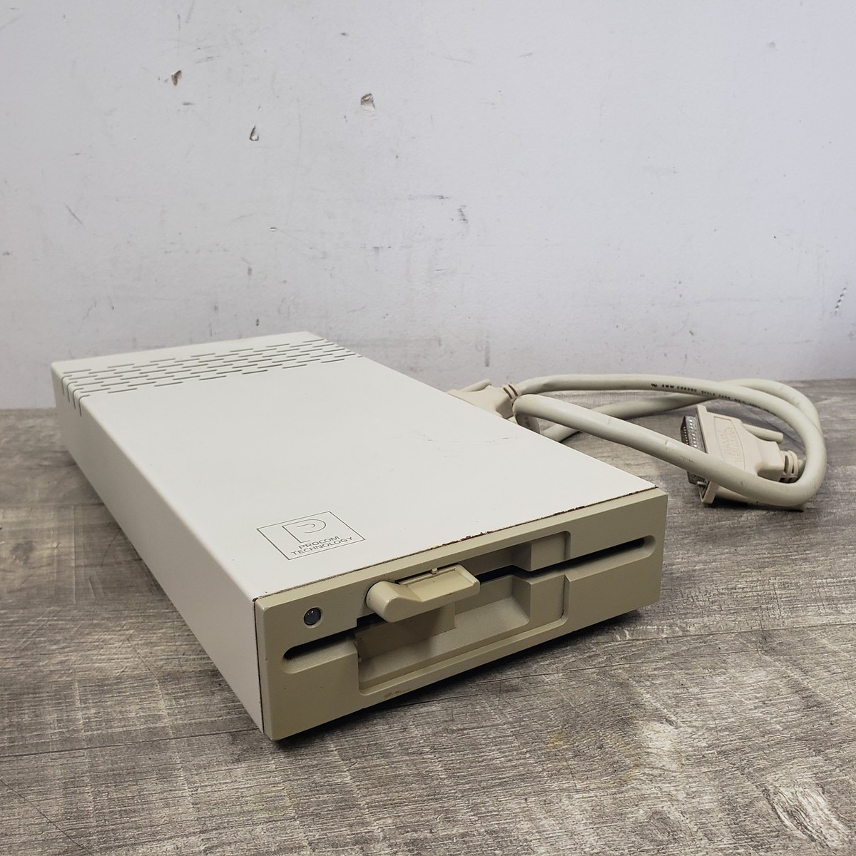 Procom Technology PXF 1200 External Floppy Disk Drive w/ Cable