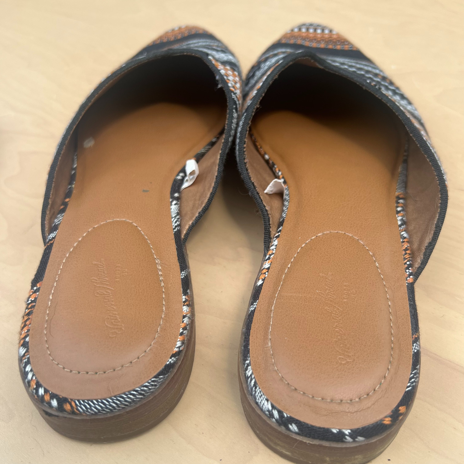 Universal Thread Multicolor Striped Print Slip On… - image 7