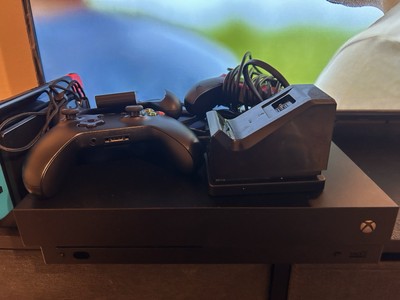 Xbox x Series Console Controller 1TB Storage Expansion