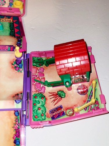 VTG 1995 Pound Puppies Pink Van Camper City Playground Circus Playset Van Only - Picture 10 of 11