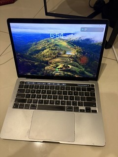 Apple MacBook Pro 13 inch M1 (2020) 16GB 1TB Silver Pre owned