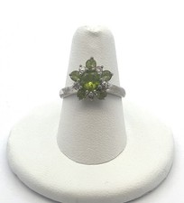 Thailand 925 Sterling Silver Peridot and Cubic Zirconia Flower Ring Size: 7