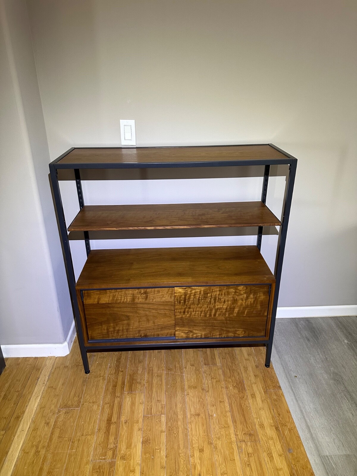 wood credenza 60 x 40 x 45 in brand new in box easy to build