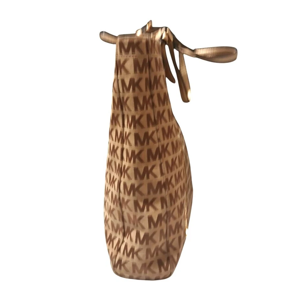 Bolso de Hombro Michael Kors Signature Lentejuelas Tostado Dorado Lona Cuero Monograma Foto 4 de 4