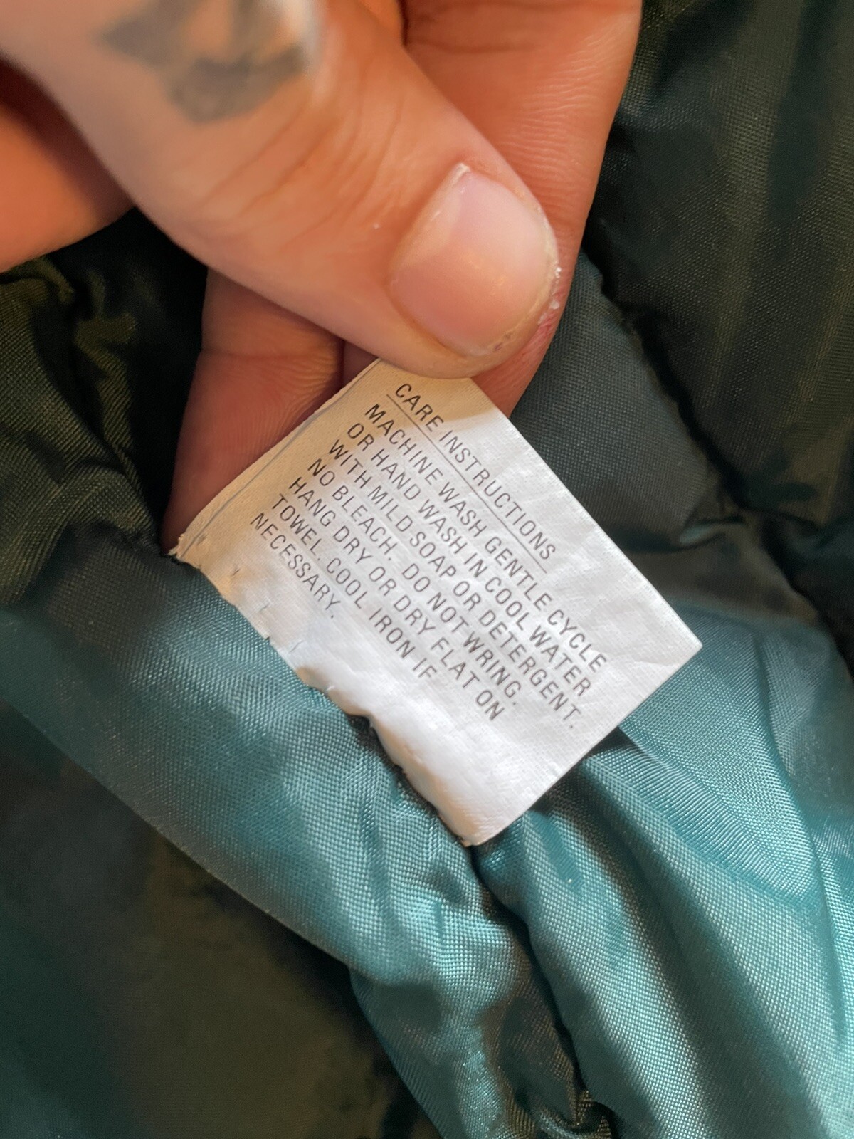 Vintage 70's 80's Pearlescent Patchwork Quilted P… - image 5