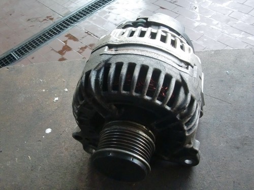 Lichtmaschine VW Golf V 2,0 TDI 103kW Bj07 137tkm 06F903023F