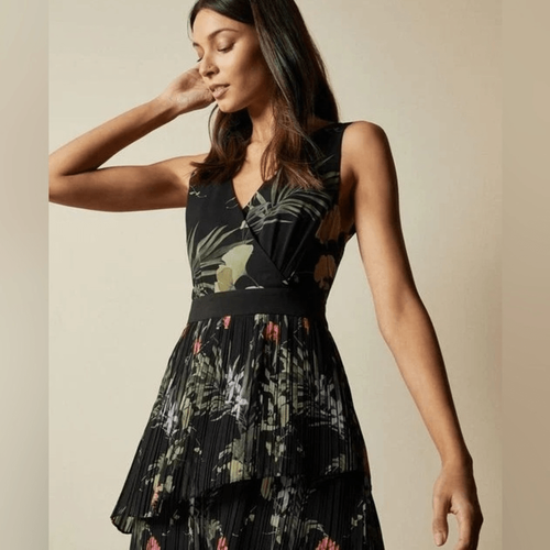 NWT Ted Baker Malinae Highland Tiered Pleated Midi Dress Size 4-6 - Picture 2 of 14