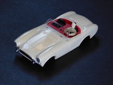 Aurora HO ThunderJet New Body  1370 - 1962 Ford AC Cobra - Shelby - White