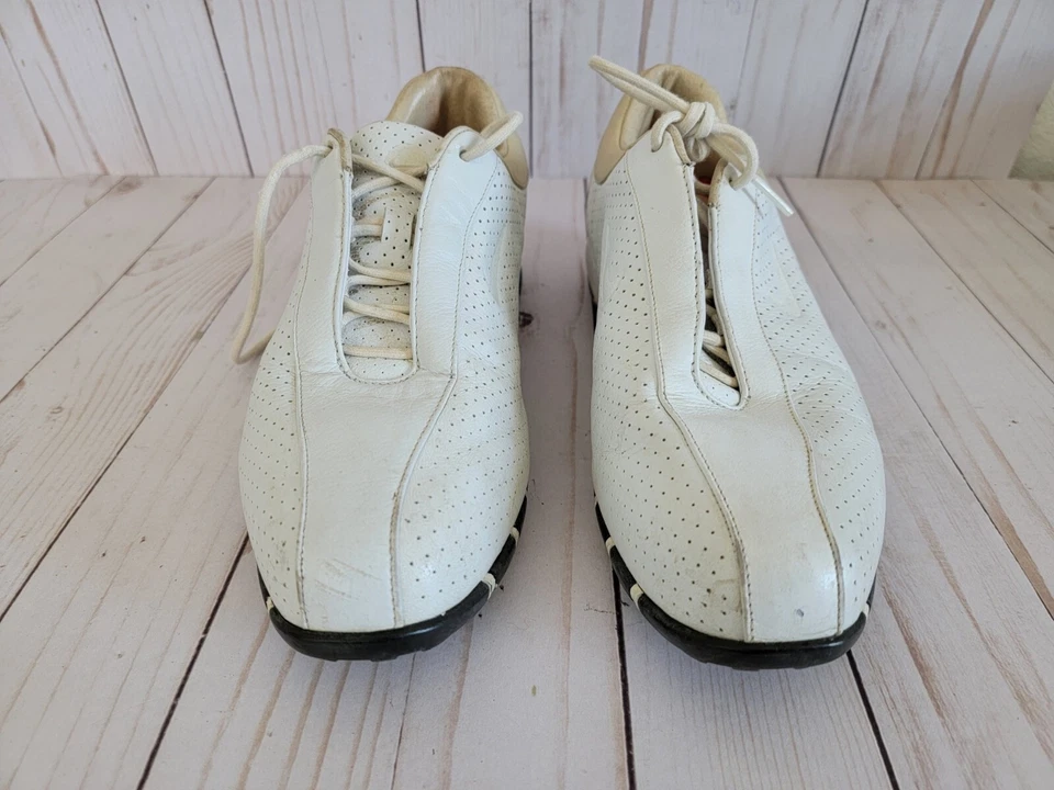 Zapatos de golf Nike Air para mujer blancos 313470-121 talla US 9 rendimiento deportivo con cordones Foto 2 de 4