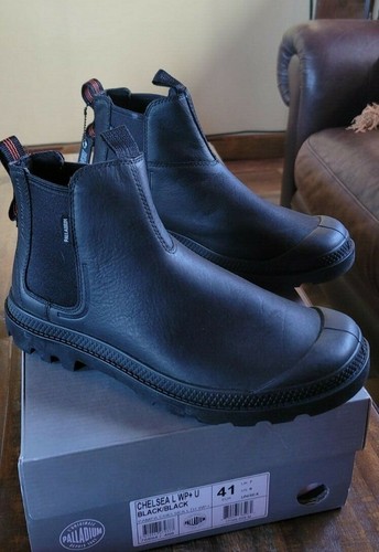 Palladium Pampa Chelsea Black Leather 