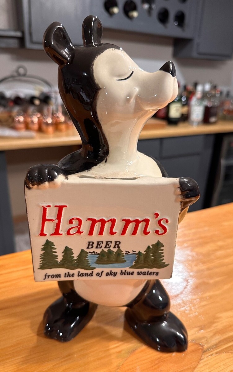 RARE VINTAGE 1950's RED WING POTTERY VINTAGE HAMM'S BEER BEAR COIN