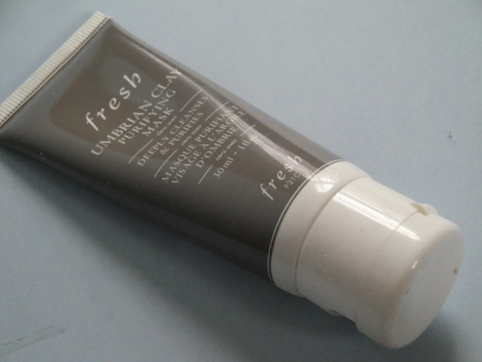 Fresh Umbrian Clay Purifying Mask 1 fl oz - Image 4 of 4