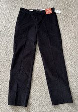 NEW Dockers Pants Mens Size 32x32 Black Thin Corduroy Field Khaki Straight Fit