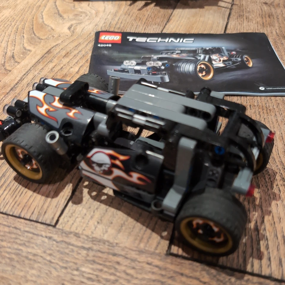 LEGO Technic 42046 Getaway Racer, photo 3 of 4