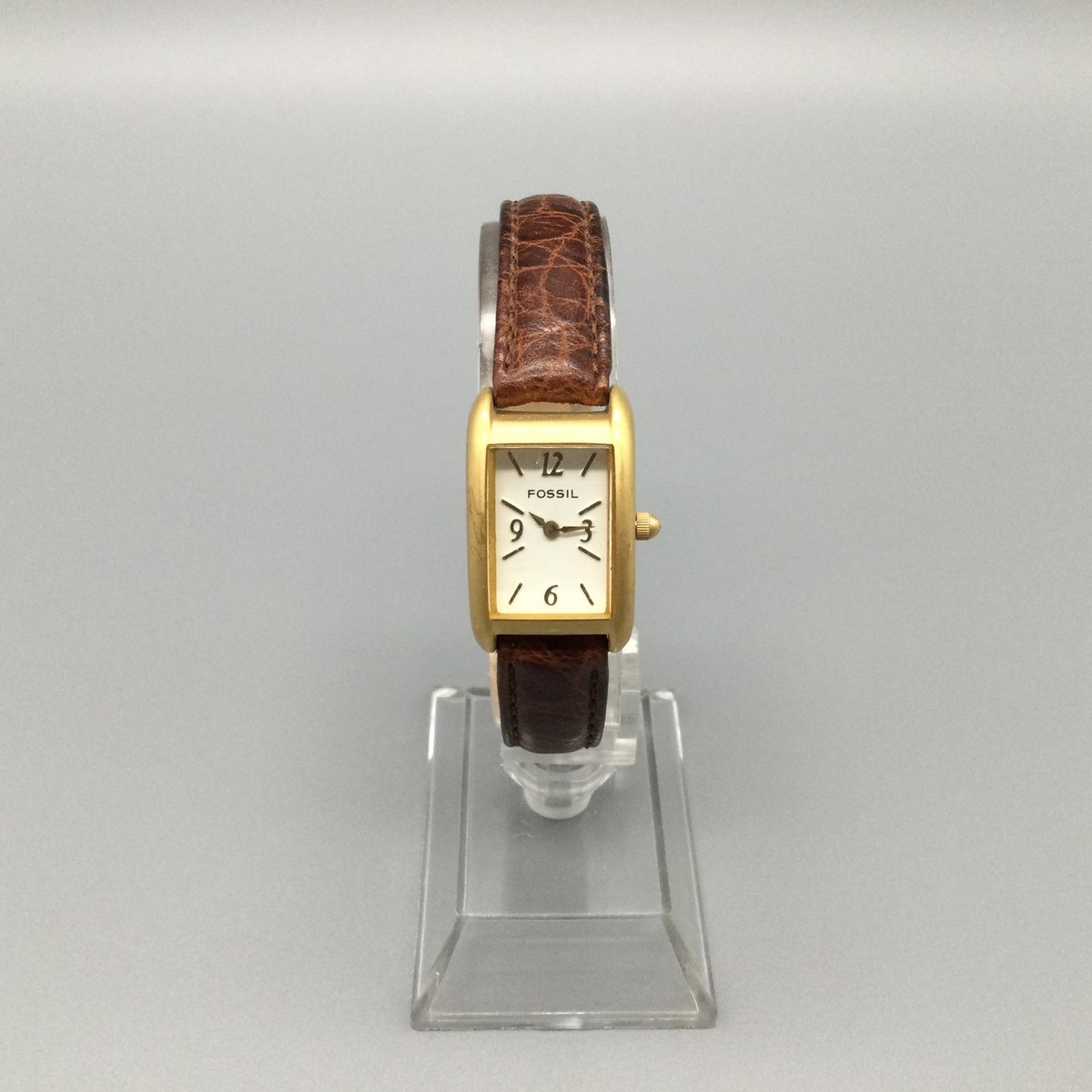 Taskenta lv fossil 時計 ヴィンテージ 新品電池 稼働 FOSSIL クォーツ