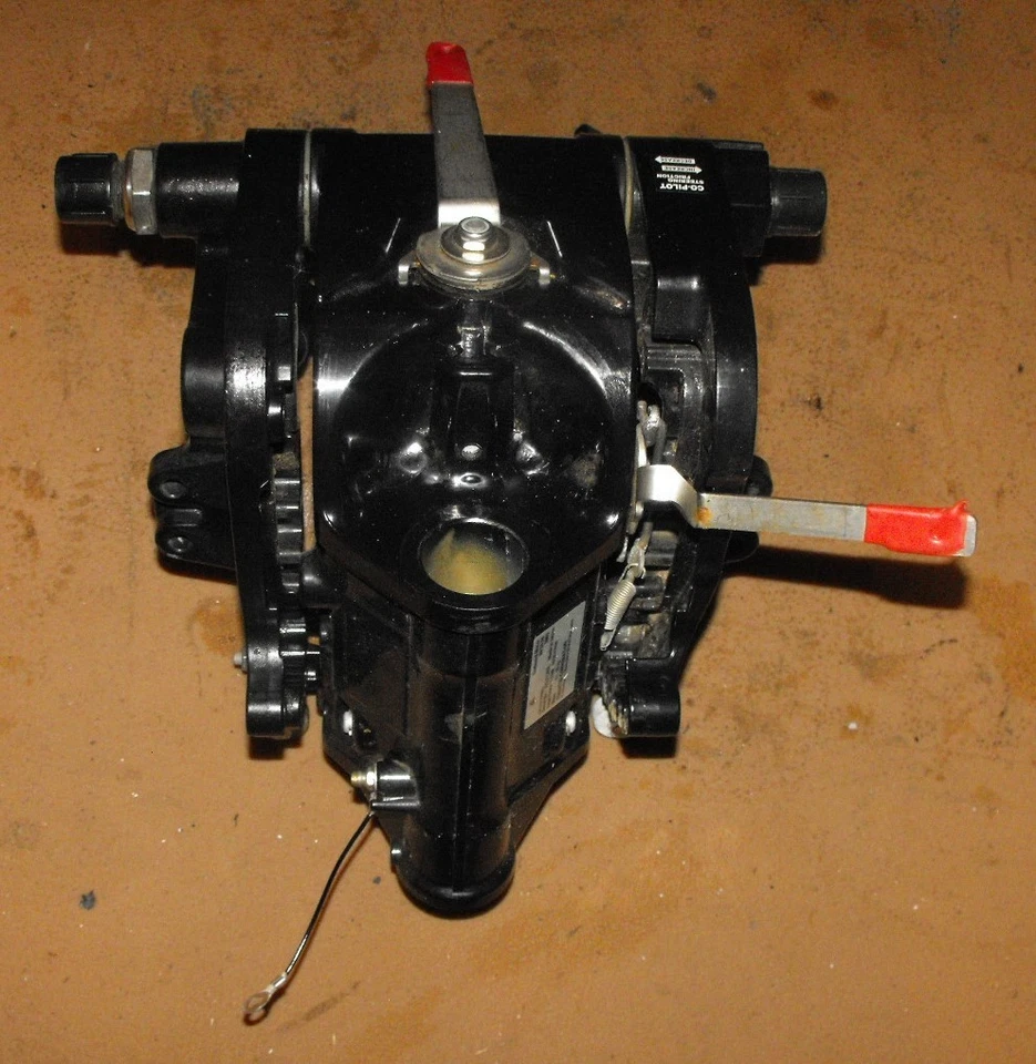 Conjunto de soporte giratorio Tohatsu 9,9 HP 4 tiempos PN 3RTQ623090 se adapta a 2018 y más Foto 4 de 4