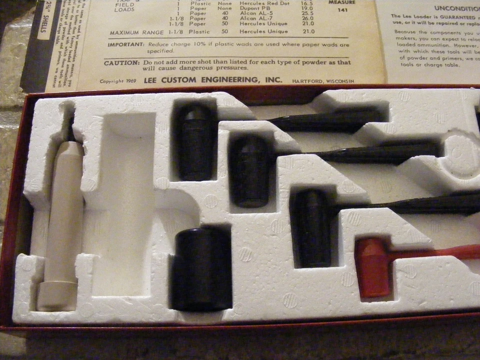 Lee Loader Hand Reloading Tool Kit 16 Gauge Reloader - Image 2 of 4