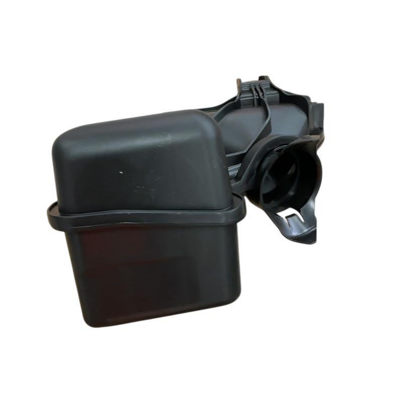Resonador de aire de admisión PEUGEOT 208 2008 référence pièce 9824251780