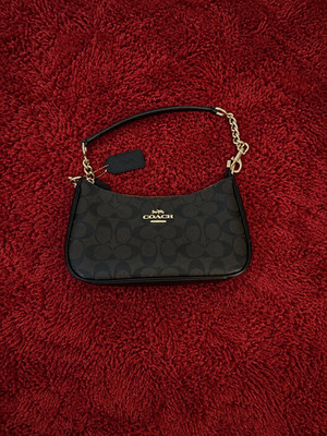 Coach Teri Shoulder Bag in Signature Canvas