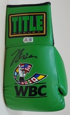Julio Cesar Chavez Signed Official WBC Title Boxing Glove BAS COA Campeon Auto'd
