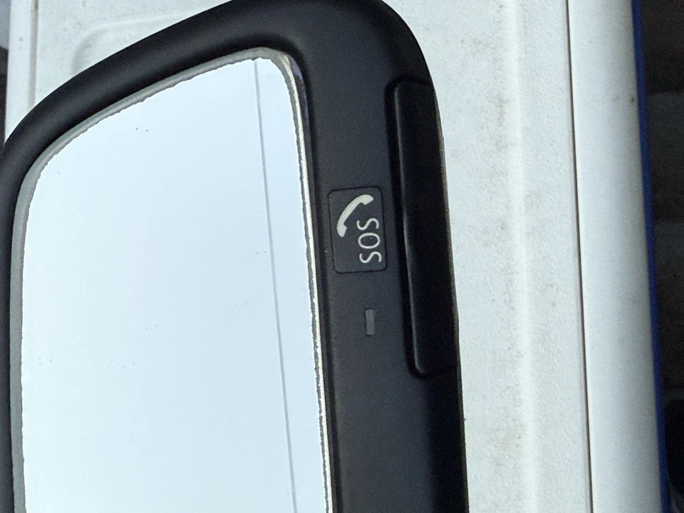 BMW E46 323Ci 325Ci 325Xi 330Ci 330Xi M3 REAR VIEW MIRROR SOS DIMMING - Image 3 of 4