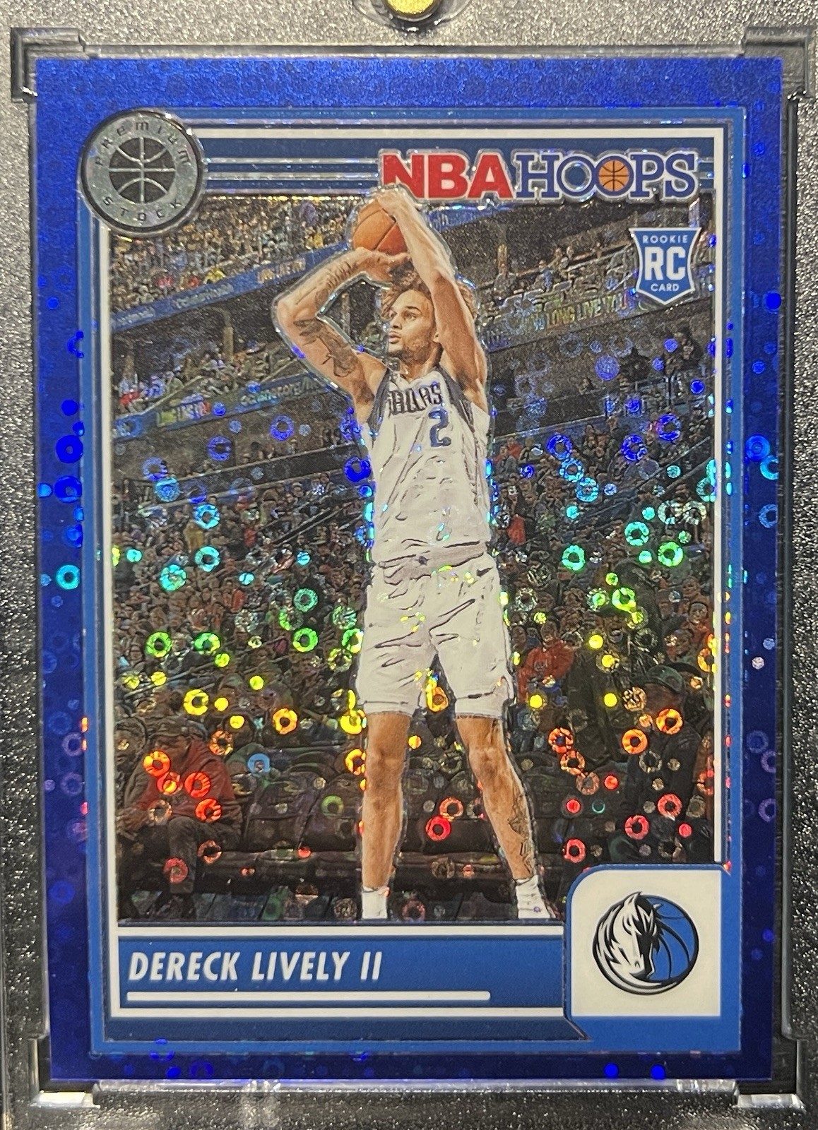 2023-24 Panini Nba Hoops Premium Stock - Dereck Lively #253 Blue Disco Prizm /99