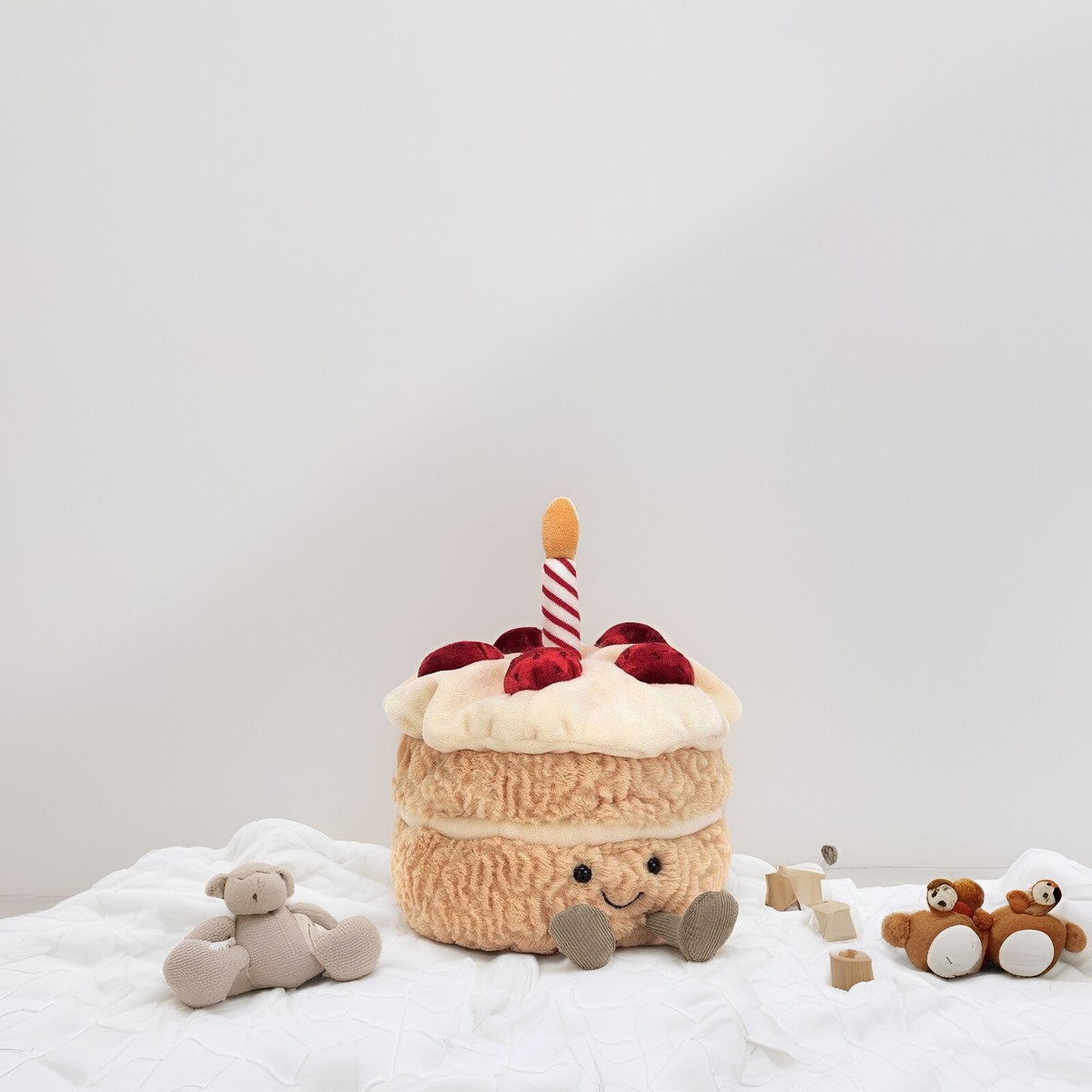 Amusing Hobby Jellycat Amuseables Strawberry Birthday Cake Plush