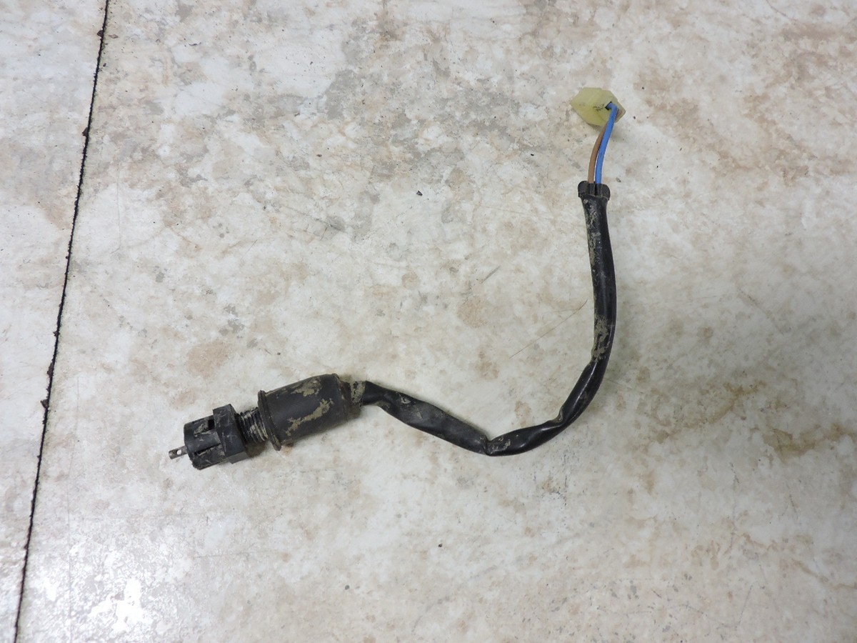 05 Kawasaki ZX 12 1200 ZX12 ZX1200 B Ninja rear back brake light