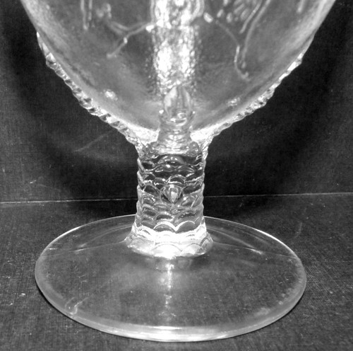 Antique Egg Glass Cup Fenne Chick Emerging from Egg Set of 4 Footed Unique - Picture 3 of 7