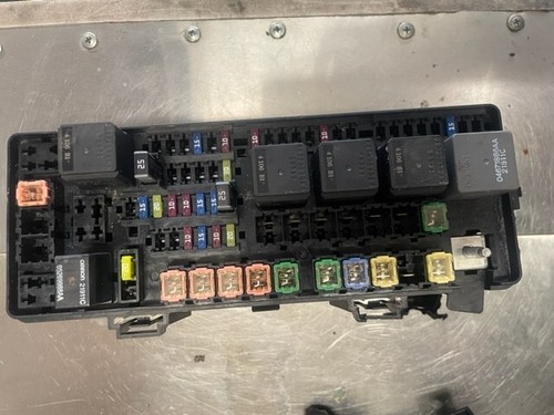 USED 2014 Dodge Charger In Trunk Fuse Box