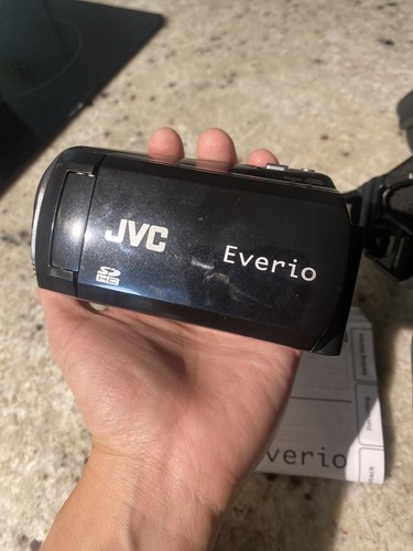 Works! JVC Everio GZ-MS110 Camcorder Accessories Included And 16 GB SD card - Picture 11 of 17