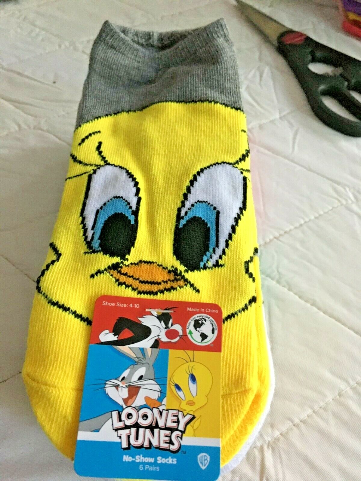 Looney Tunes Womens Ankle Socks 6-Pack for Shoe Size 4-10 New-image