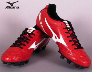 red mizuno boots