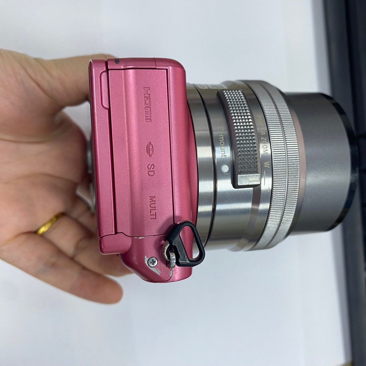 ピンクの猫品です。　SONY NEX-3N EPZ 16-50mm Sony NEX-3N 16.1 MP Full HD Digital Camera Pink Wi-Fi E 16