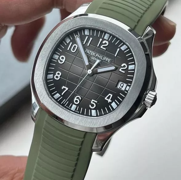 Green top aquanaut strap