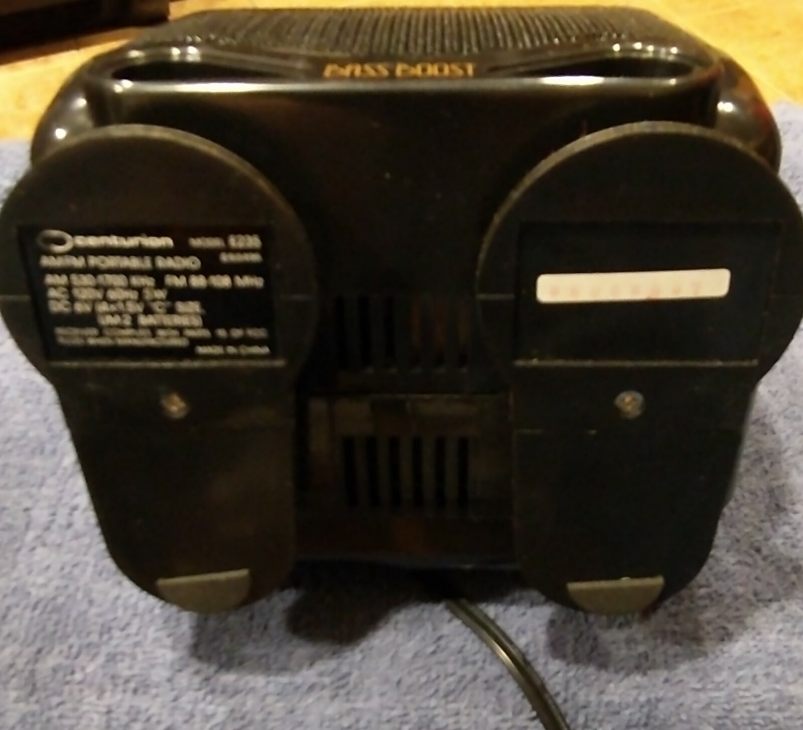 Portable Radio Centurion E235 AM/FM Dual Power UrbanKitchens.co.uk