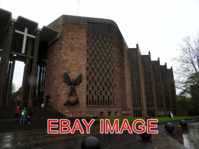 FOTO COVENTRY KATHEDRALE (3) ENTWORFEN VON SIR BASIL SPENCE UND FERTIGGESTELLT 1951-62