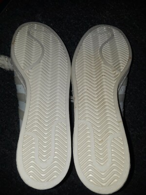 VTG ADIDAS PROMODEL ..MADE IN FRANCE...9.5UK..IN EXCELLENT MINT COND