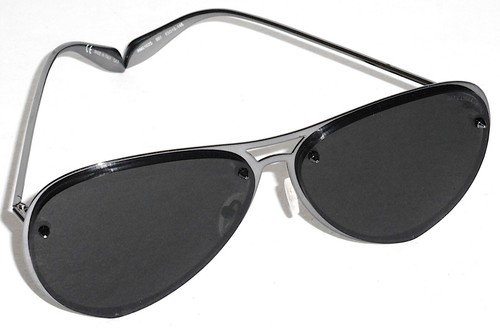 Alexander McQueen AM0102S 63mm Sunglasses 63012-145 IN EXCELLENT USED CONDITION - Picture 2 of 10
